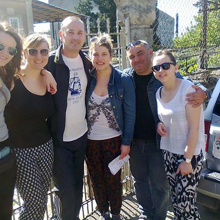 Giorgi'S Homestay Kutaisi Exterior photo