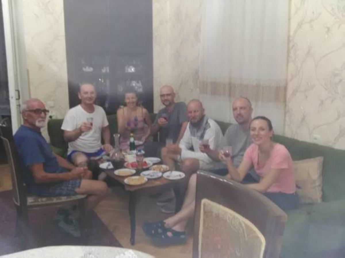 Giorgi'S Homestay Kutaisi Exterior photo